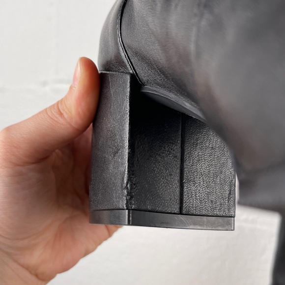 Stuart Weitzman Sleek 60 Leather Block Heel Sock Booties Size 38 - Picture 9 of 16